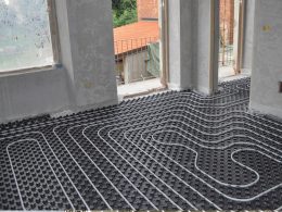 Riscaldamento a pavimento laminato o parquet